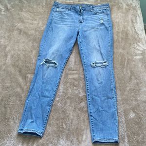 American Eagle Women’s Distressed Super Stretch X Jeggings